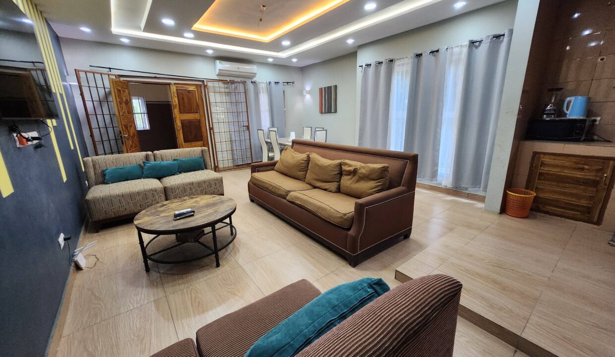 656253961_122279415800186126_659505214637680247_n